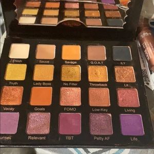 Violet Voss Pro Hashtag Palette